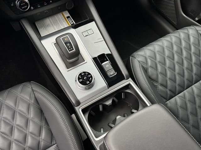 New 2026 White Nissan Platinum image 18