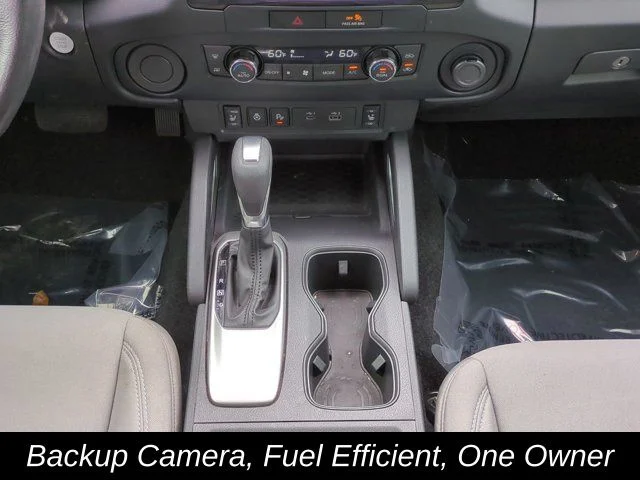 Used 2022 Green Nissan SV image 19