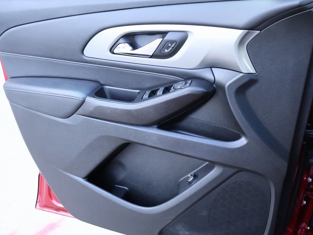 2023 Chevrolet Traverse 1LT - Photo 40