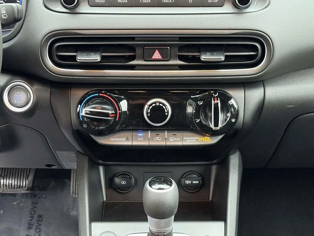 Used 2023 Gray Hyundai SEL image 20