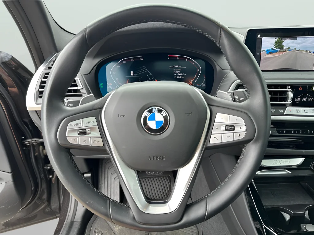 Used 2024 Gray BMW sDrive30i image 22