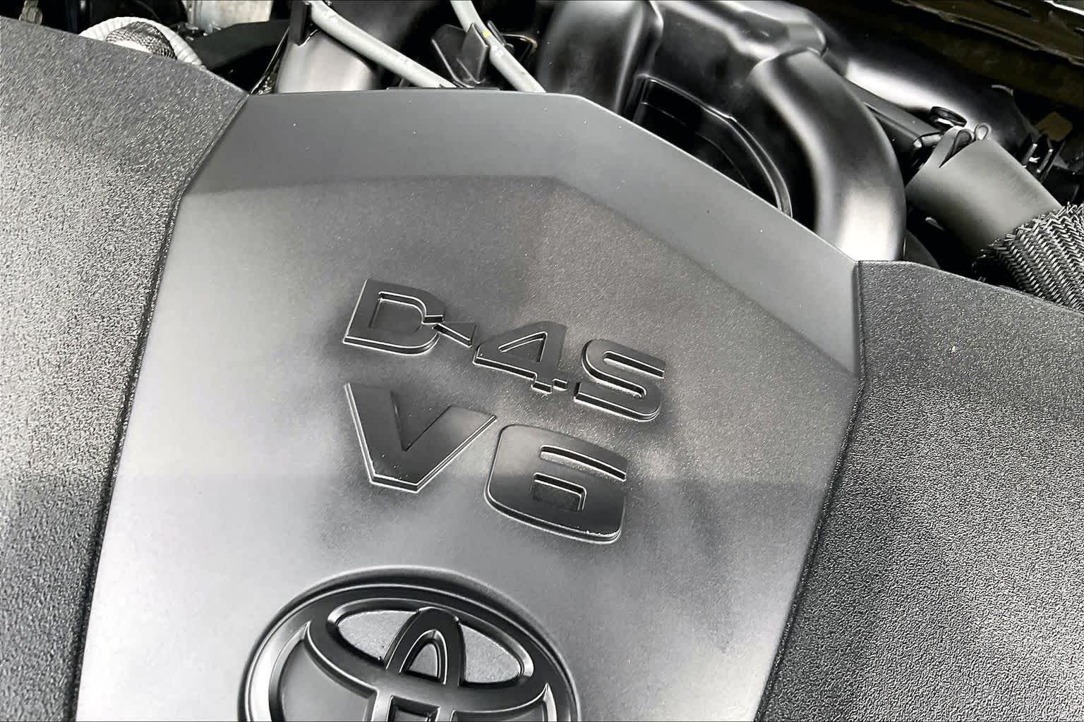 Used 2019 Parisian Night Pearl Toyota XSE image 34