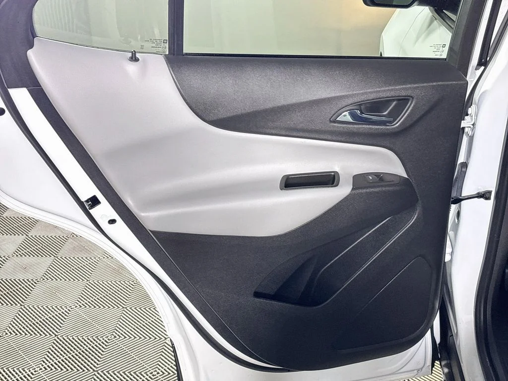 Used 2021 White Chevrolet LS image 18