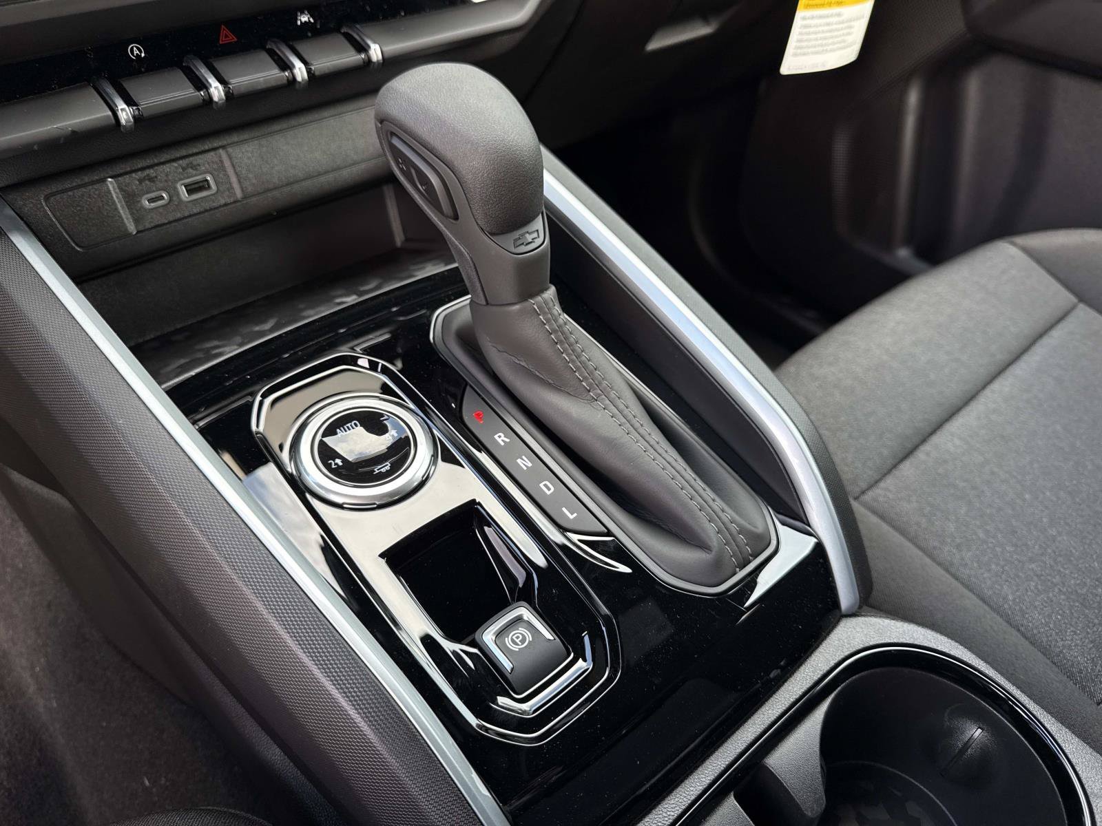 2026 Chevrolet Colorado Work Truck - Photo 28