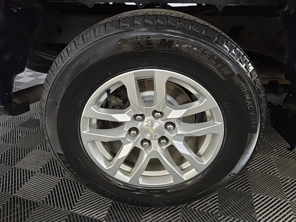 Used 2019 Blue Chevrolet LT image 13