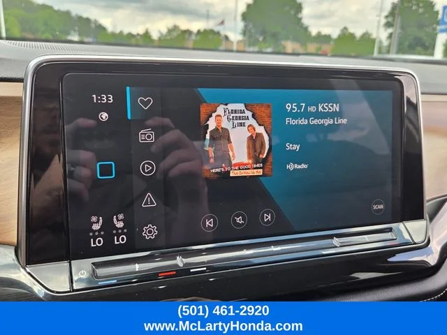 2025 Volkswagen Atlas SE w/Tech - Photo 20