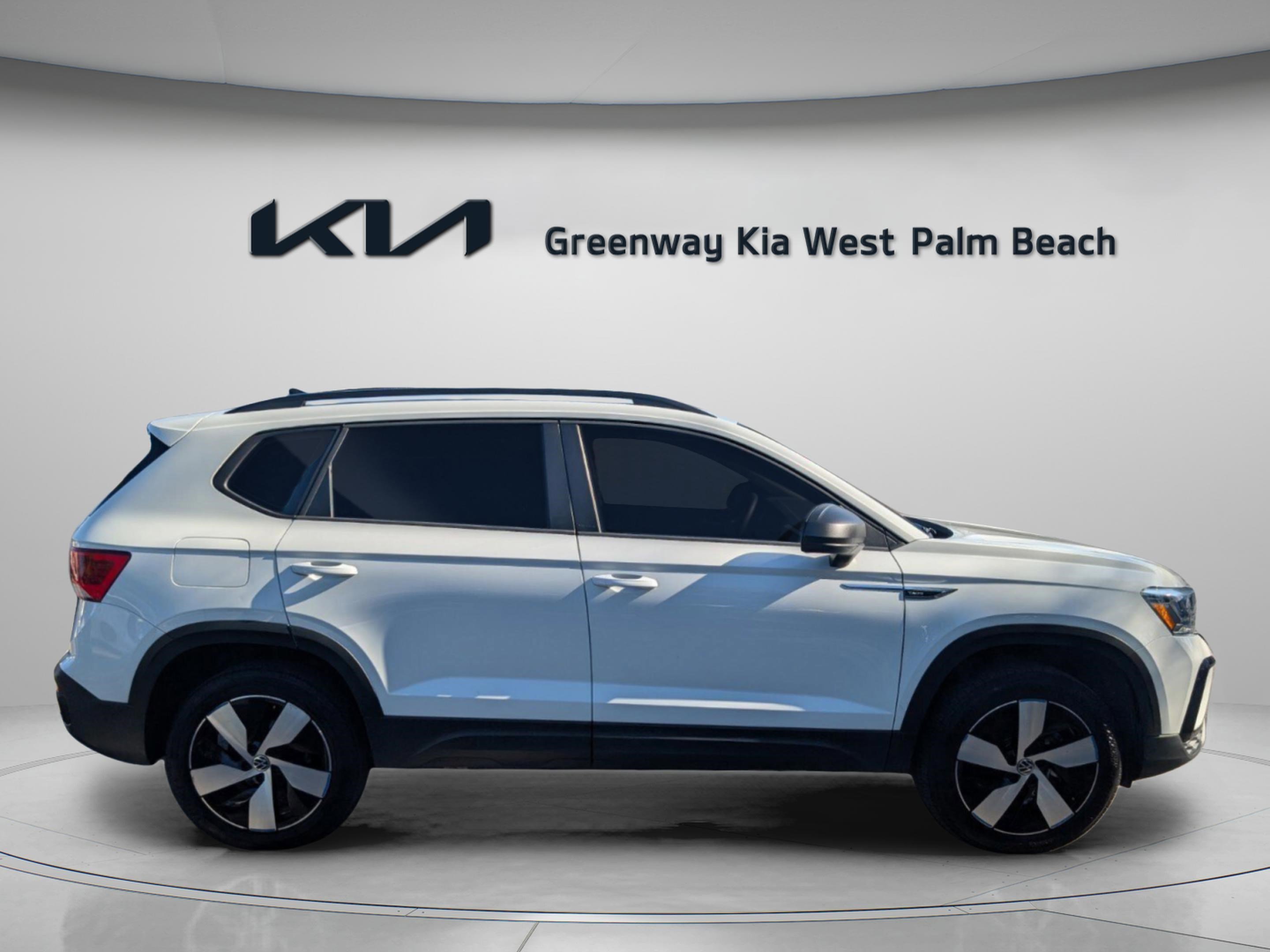 2024 Volkswagen Taos S