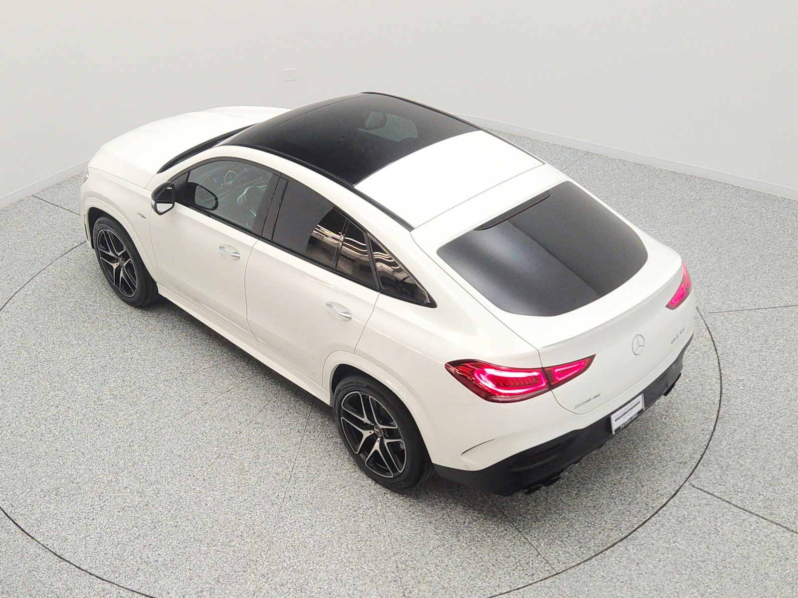 Used 2021 Polar White Mercedes-Benz AMG® GLE 53 4MATIC Coupe image 29
