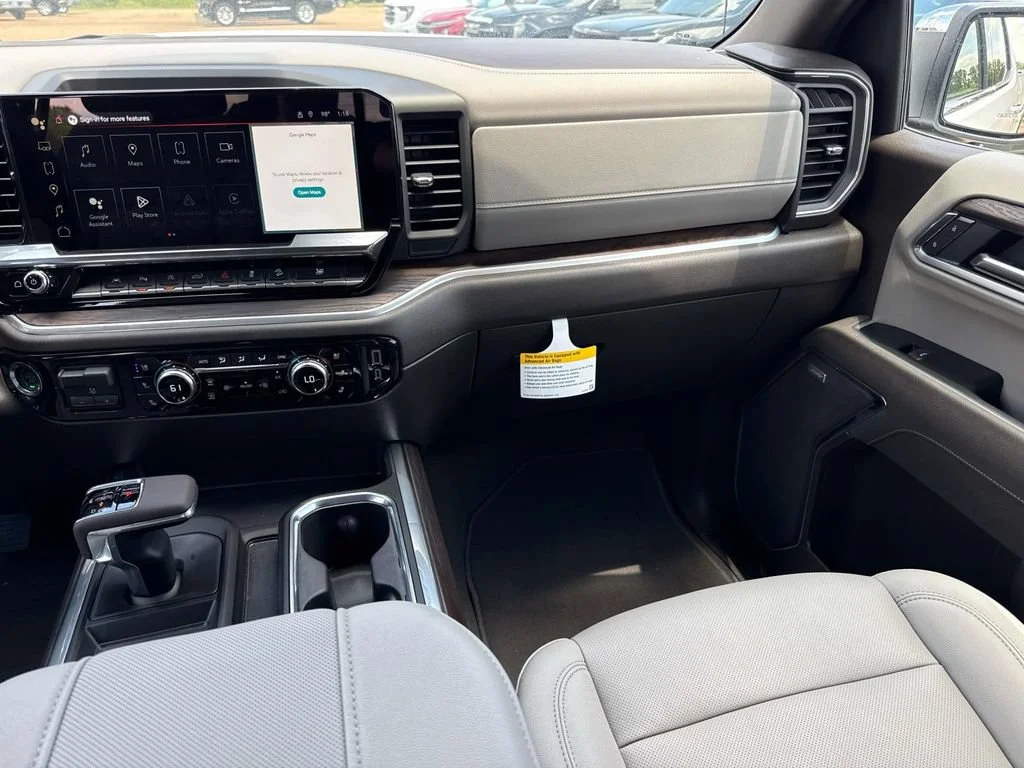 2026 GMC Sierra 1500 SLT - Photo 31