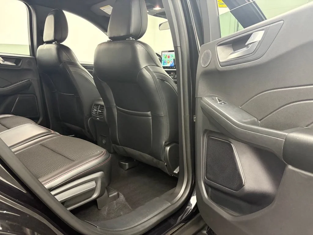 Used 2023 Black Ford ST-Line Select image 34