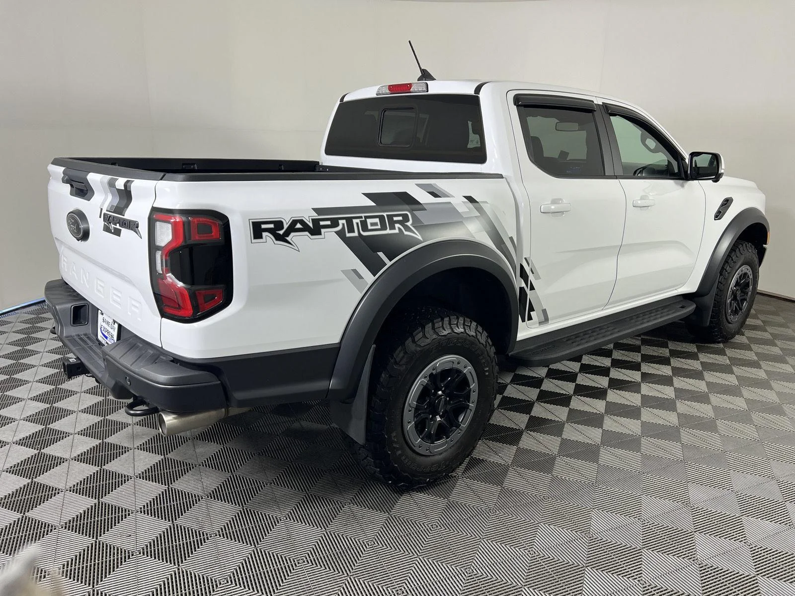 Used 2025 Oxford White Ford Raptor image 3