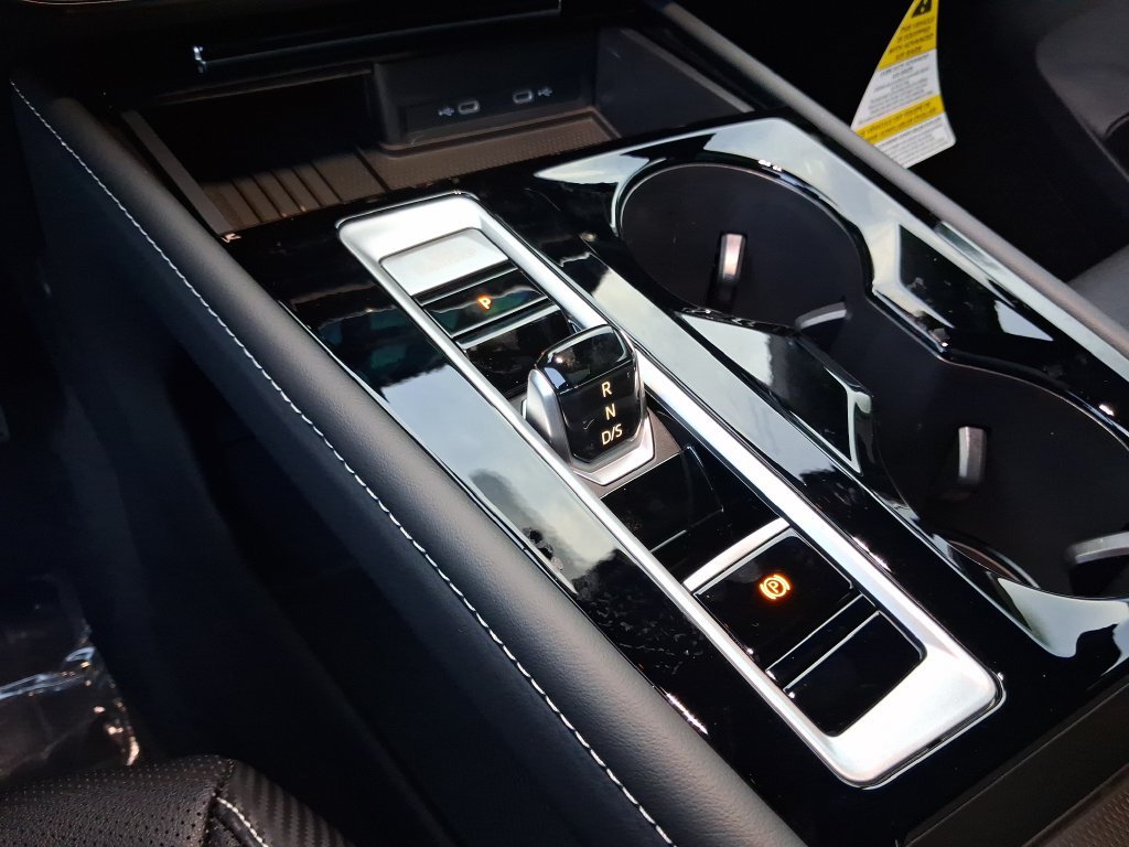 New 2026 Black Volkswagen SE w/Technology image 12