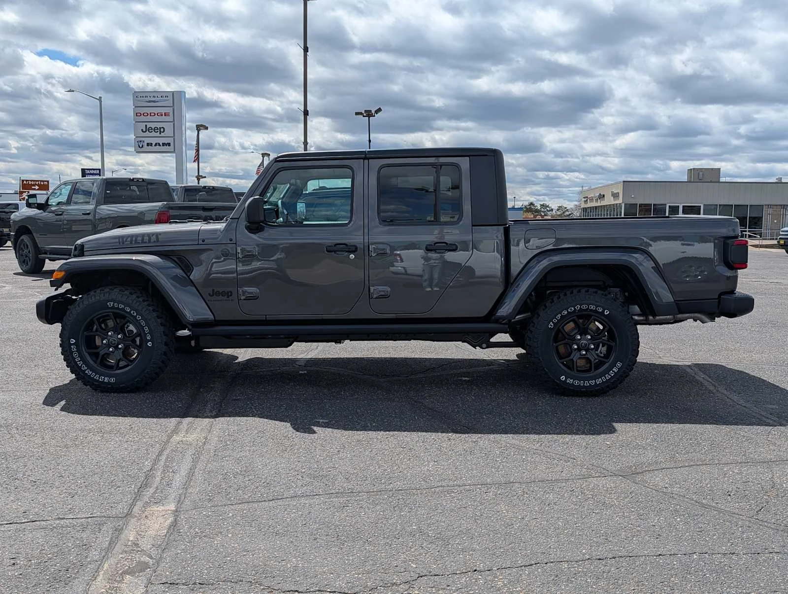 New 2026 Granite Crystal Metallic Clear-Coat Exterior Paint Jeep Willys image 4