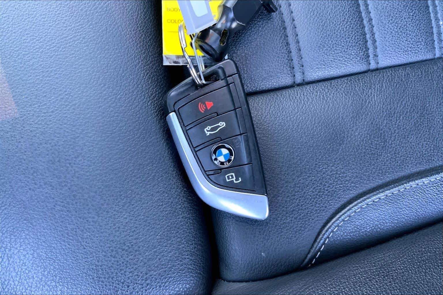 Used 2020 Phytonic Blue Metallic BMW M40i image 14