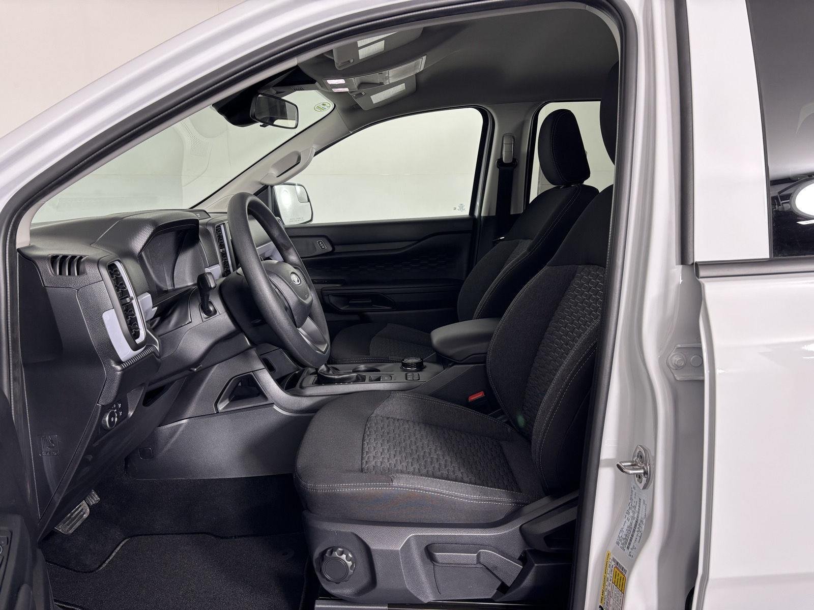 Used 2026 Oxford White Ford XL image 12