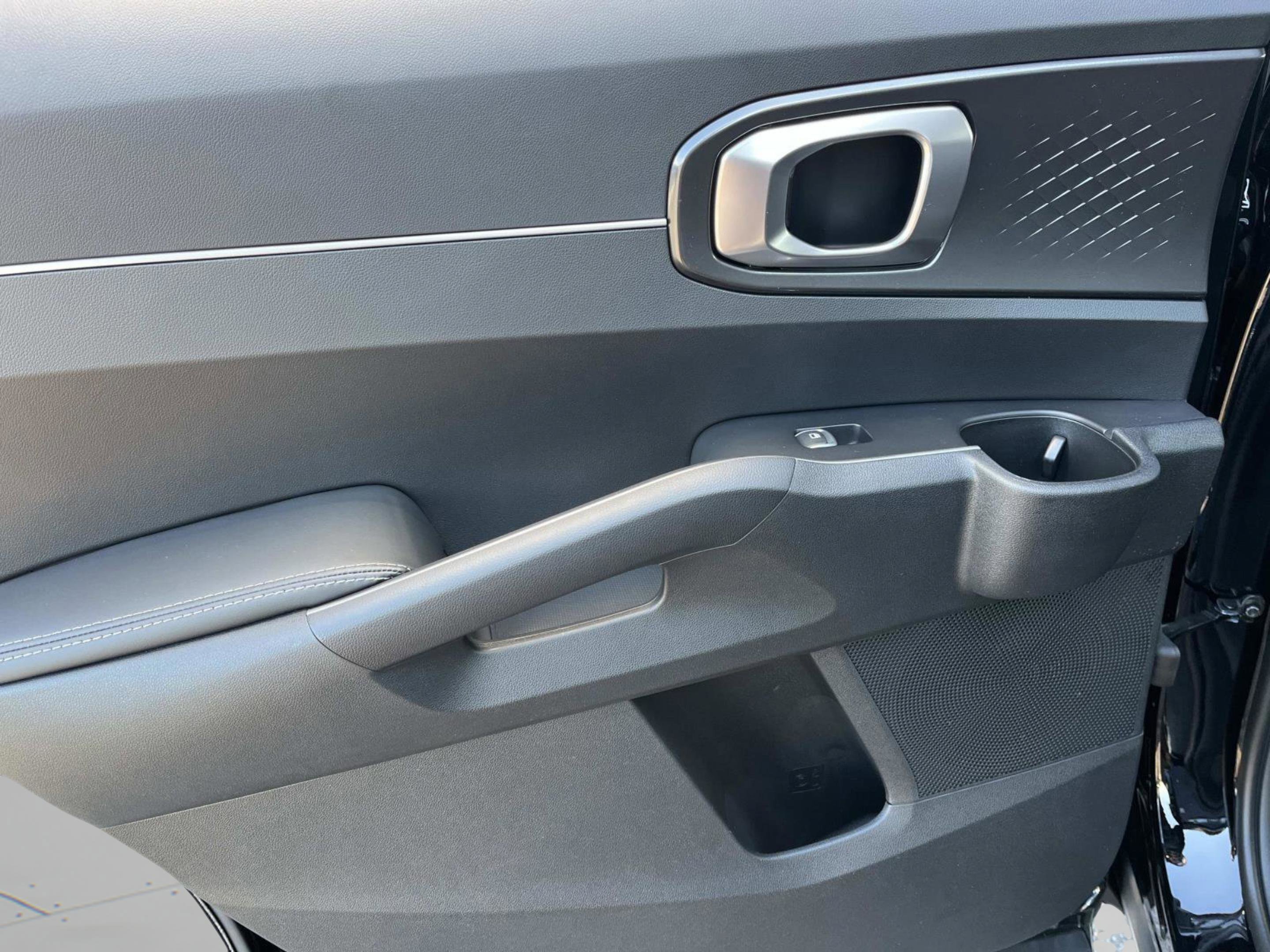 New 2026 Ebony Black Kia S image 19