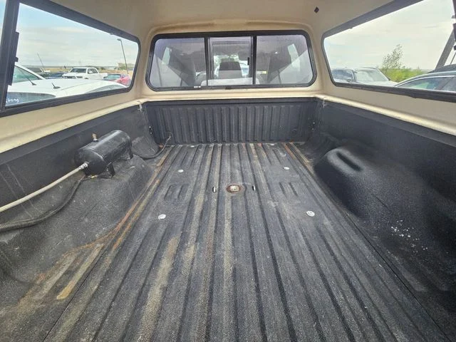 Used 2016 Caribou Metallic Ford Lariat image 11