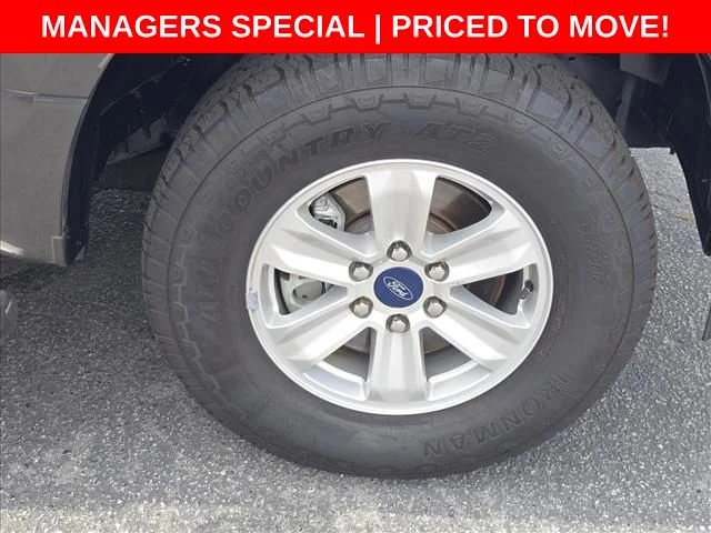 Used 2018 Gray Ford XLT image 33