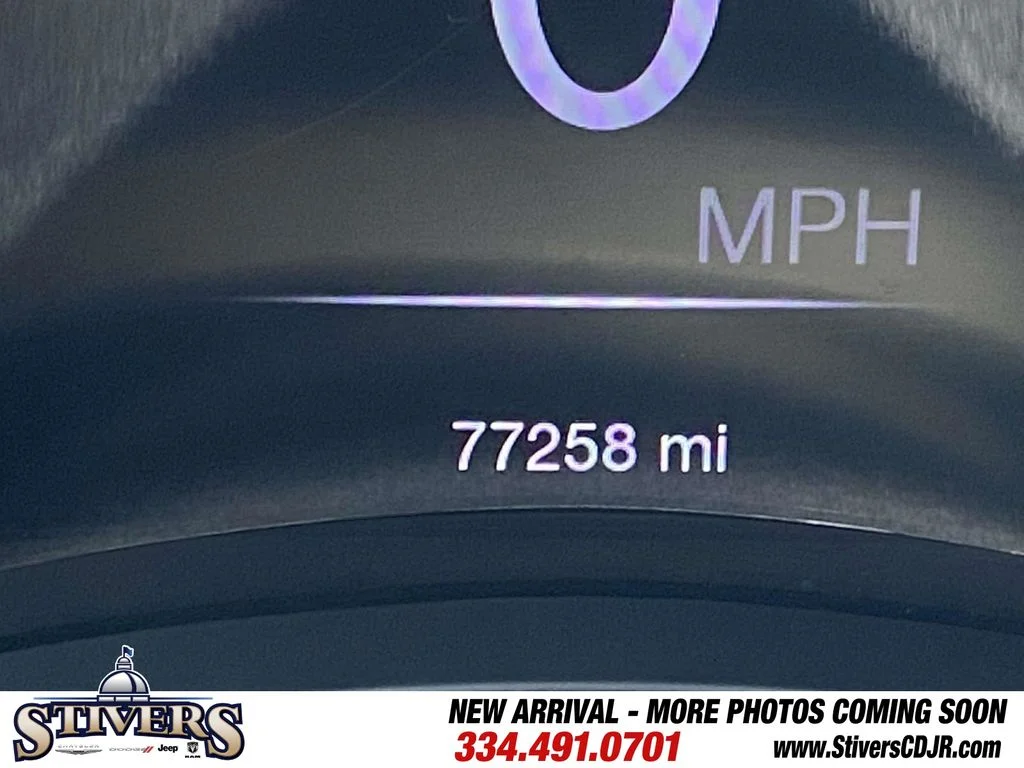 Used 2019 Black Jeep Limited image 35