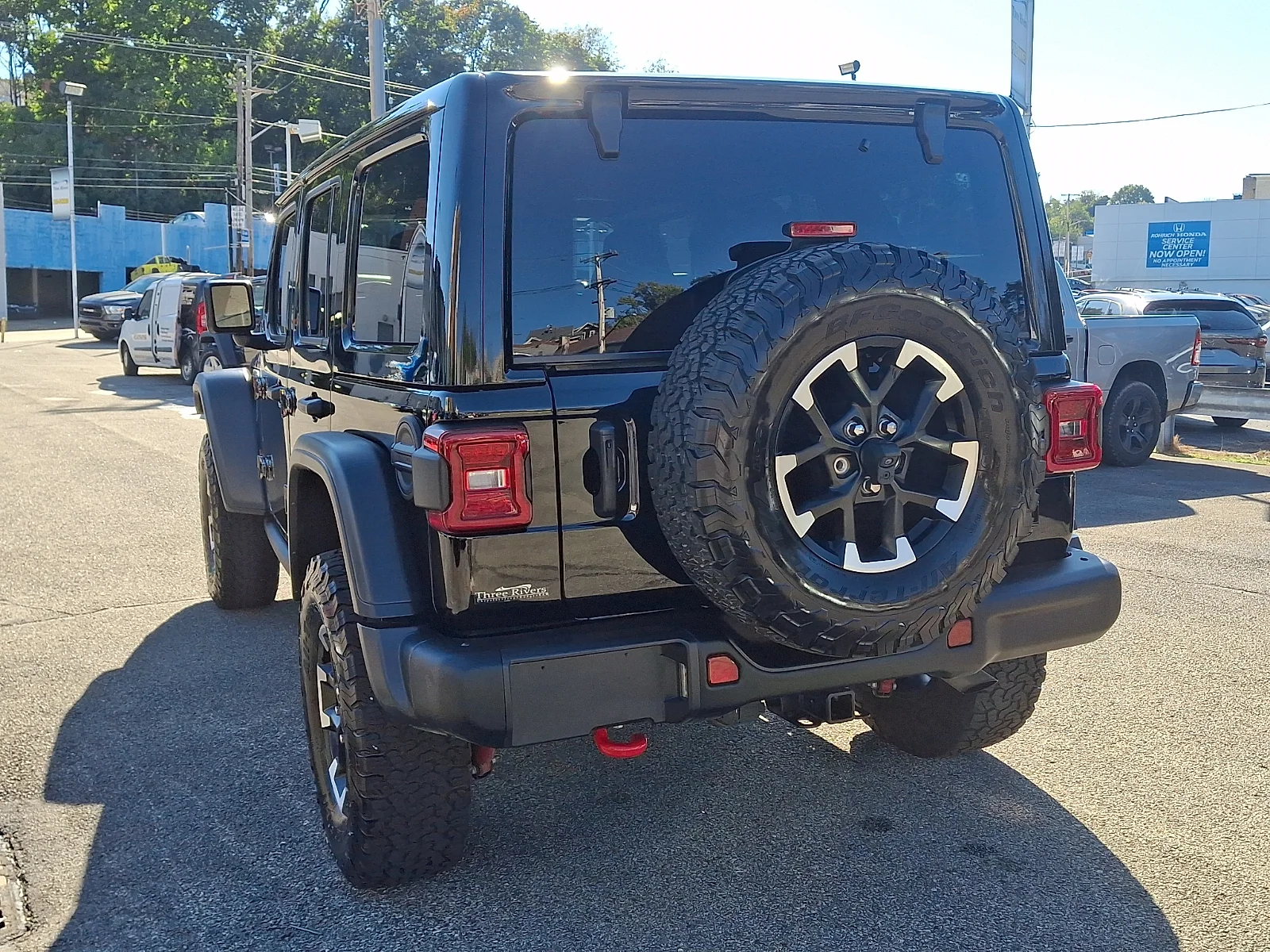 Used 2025 Black Jeep Rubicon image 8