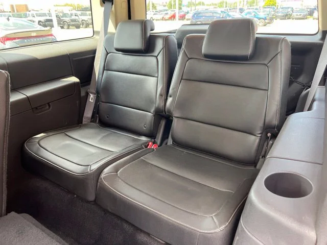Used 2009 Silver Ford SEL image 27