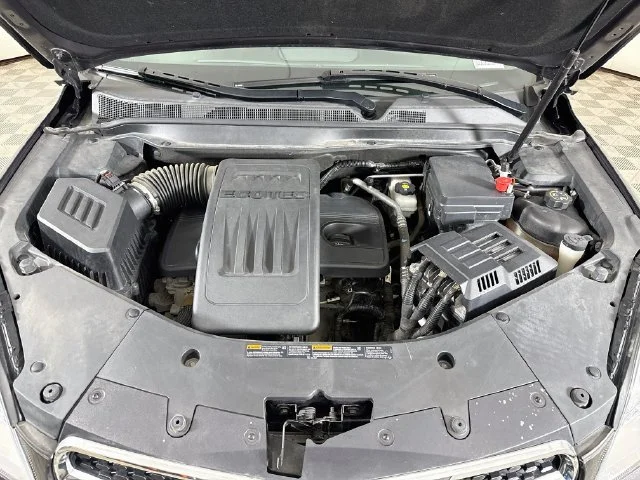 Used 2015 Gray Chevrolet LT image 27