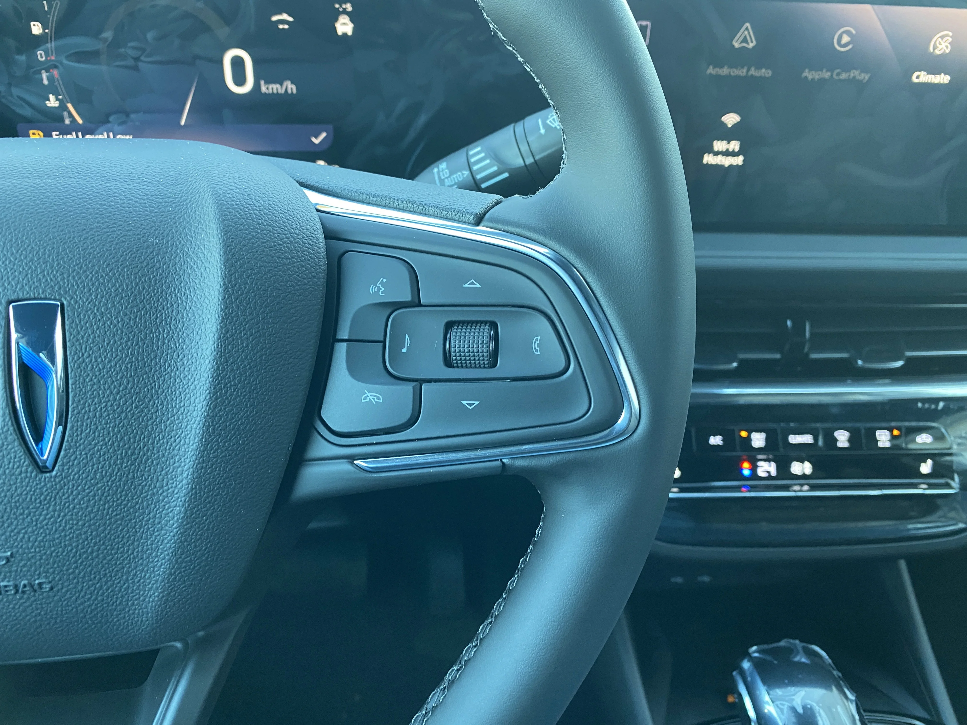 New 2026 MOONSTONE GREY METALLIC Buick Avenir image 17