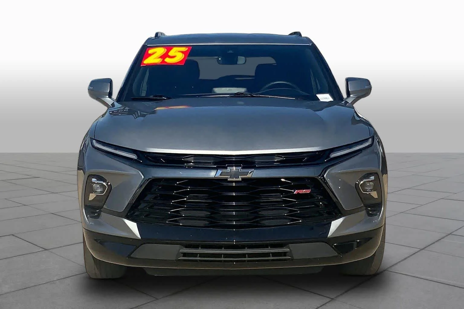 Used 2025 Sterling Gray Metallic Chevrolet RS image 4