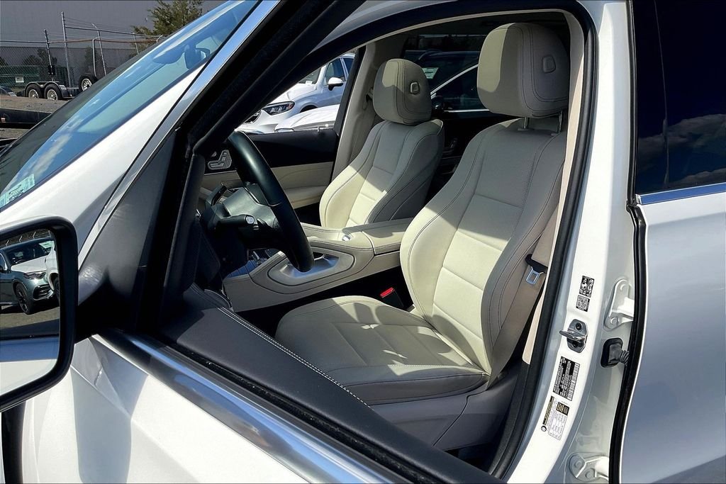 Certified Used 2023 White Mercedes-Benz GLS 450 image 17