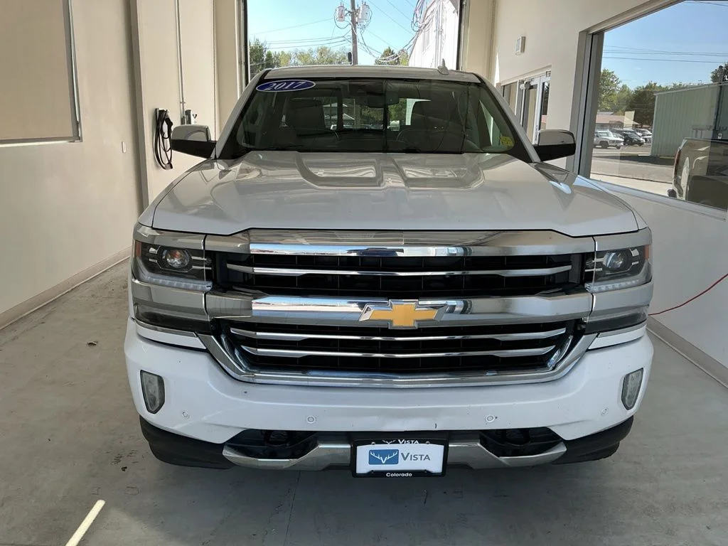 Used 2017 Pearl Chevrolet High Country image 2