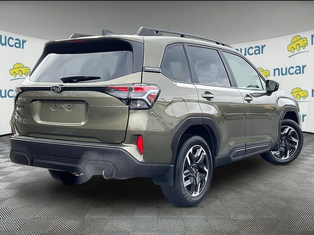 Used 2025 Autumn Green Metallic Subaru Limited image 6