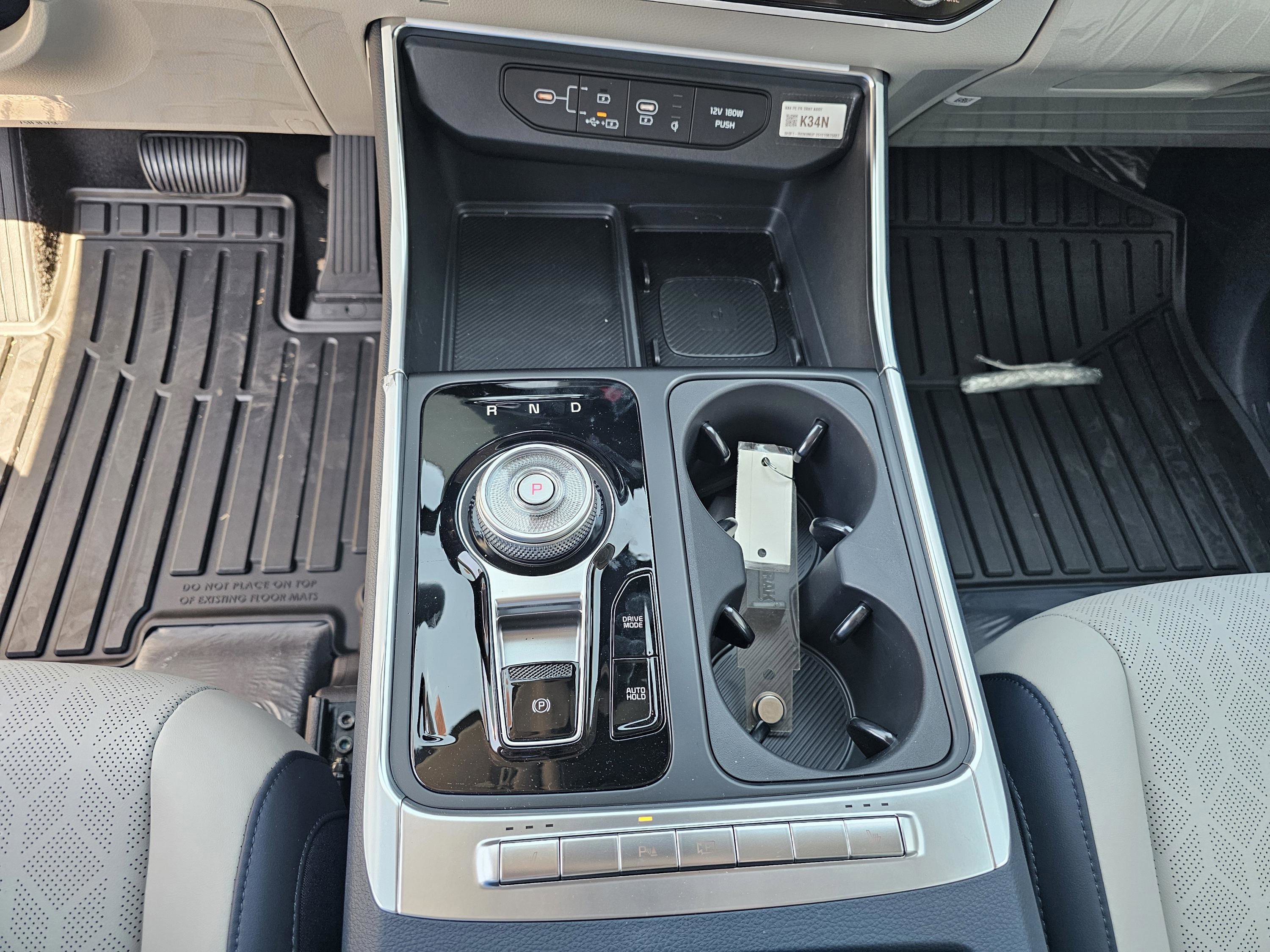 New 2026 Ivory Silver Kia EX image 24