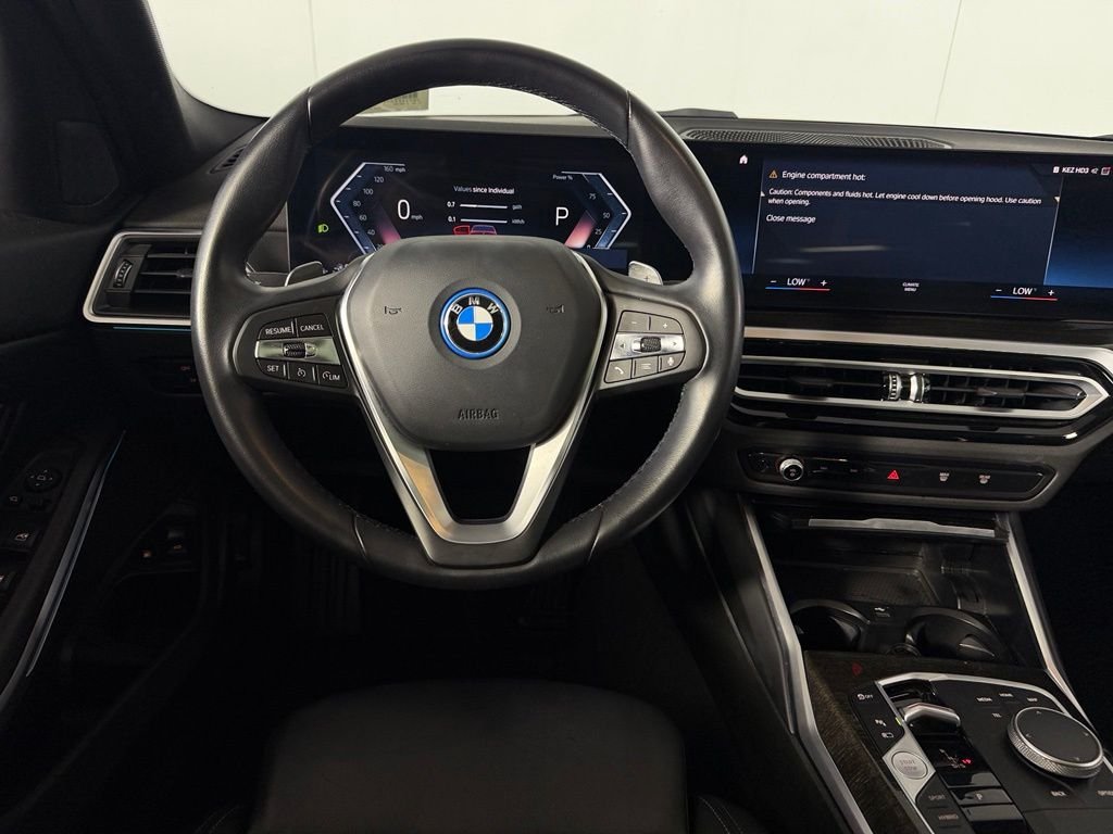 2023 BMW 3 Series 330e - Photo 13