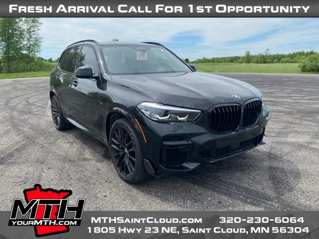 Used 2022 Black BMW M50i image 2