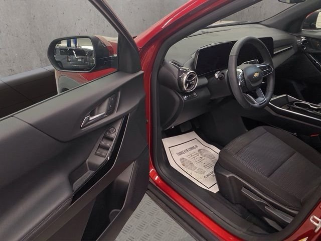 Used 2025 Red Chevrolet LT image 17