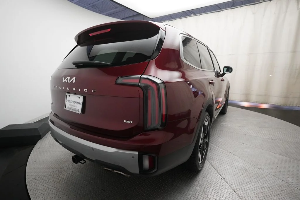 Used 2024 Red Kia EX image 12