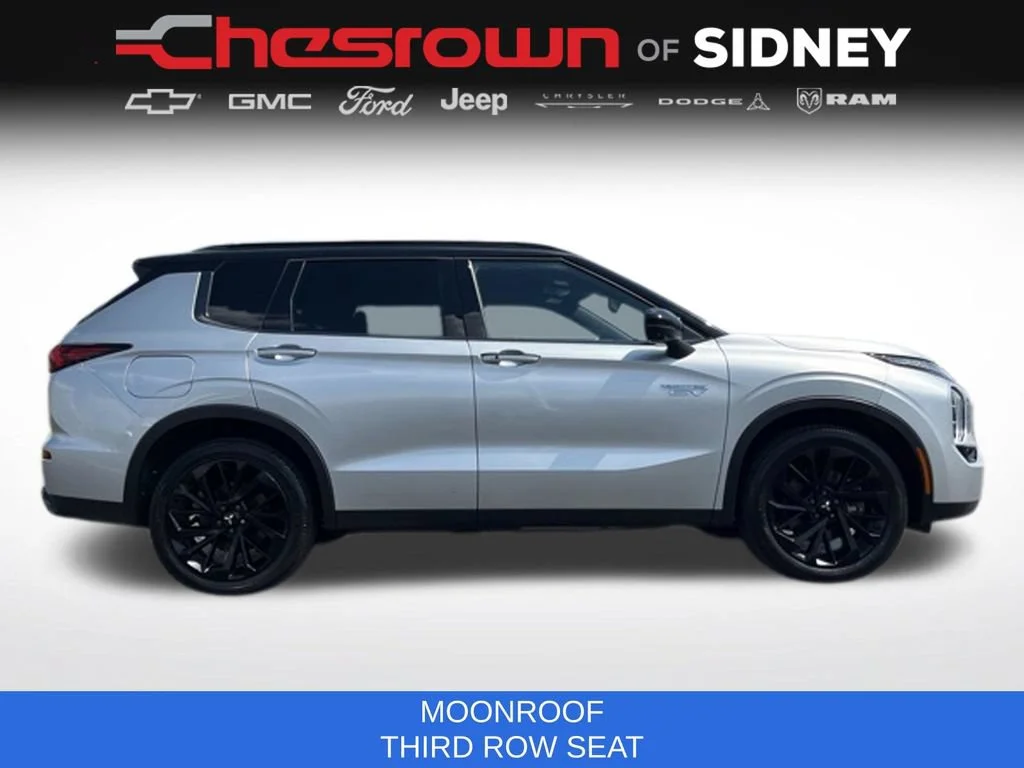 2025 Mitsubishi Outlander Plug-in Hybrid SEL Black Edition - Photo 40