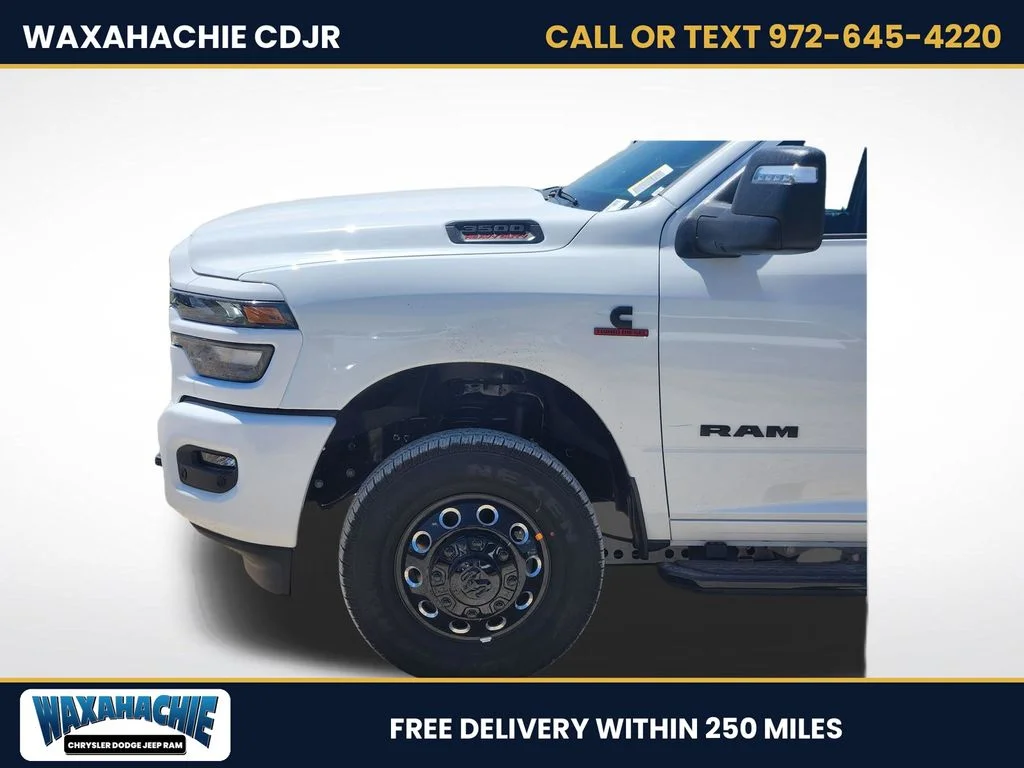 New 2027 Bright White Clear-Coat Exterior Paint RAM Big Horn image 7