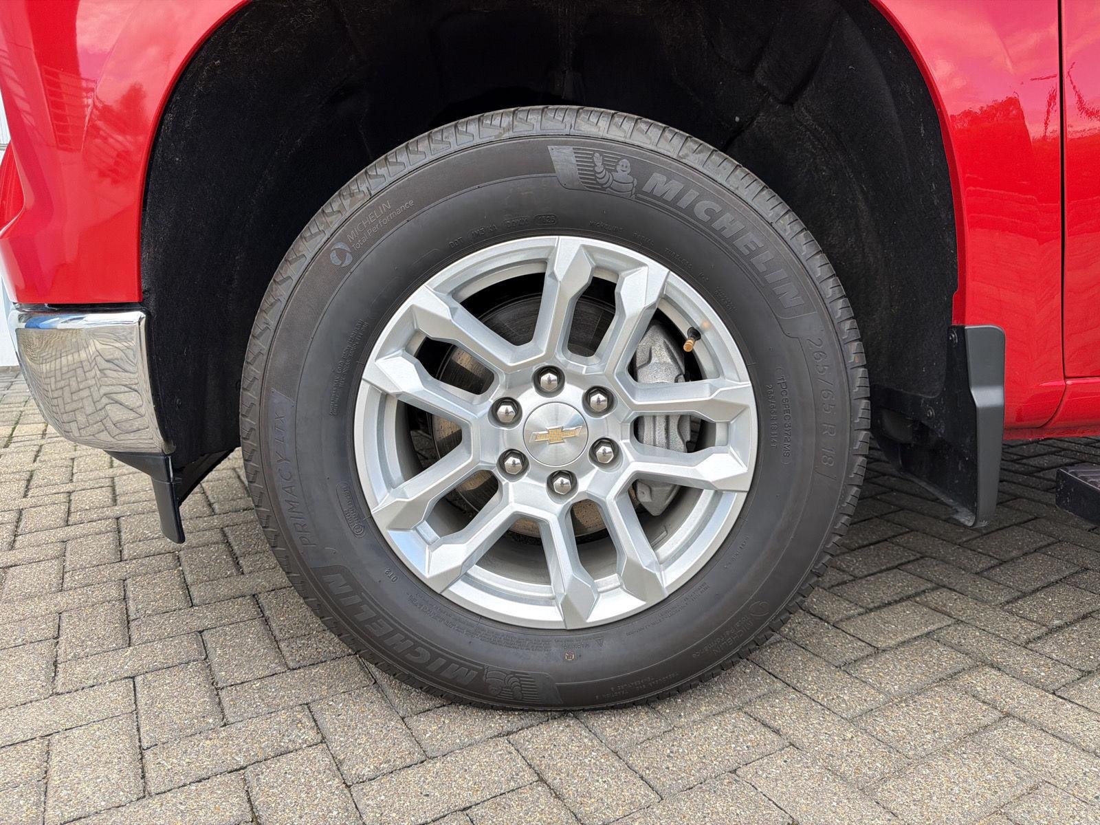 2025 Chevrolet Silverado 1500 LT - Photo 10