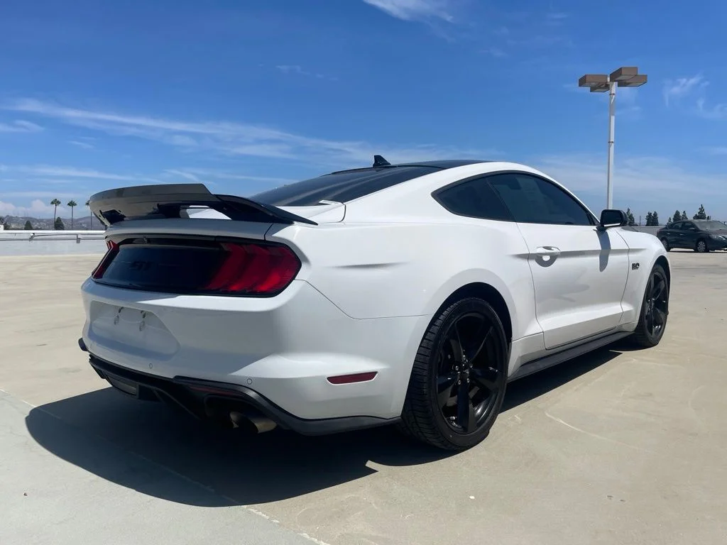 Used 2021 Oxford White Ford GT image 2