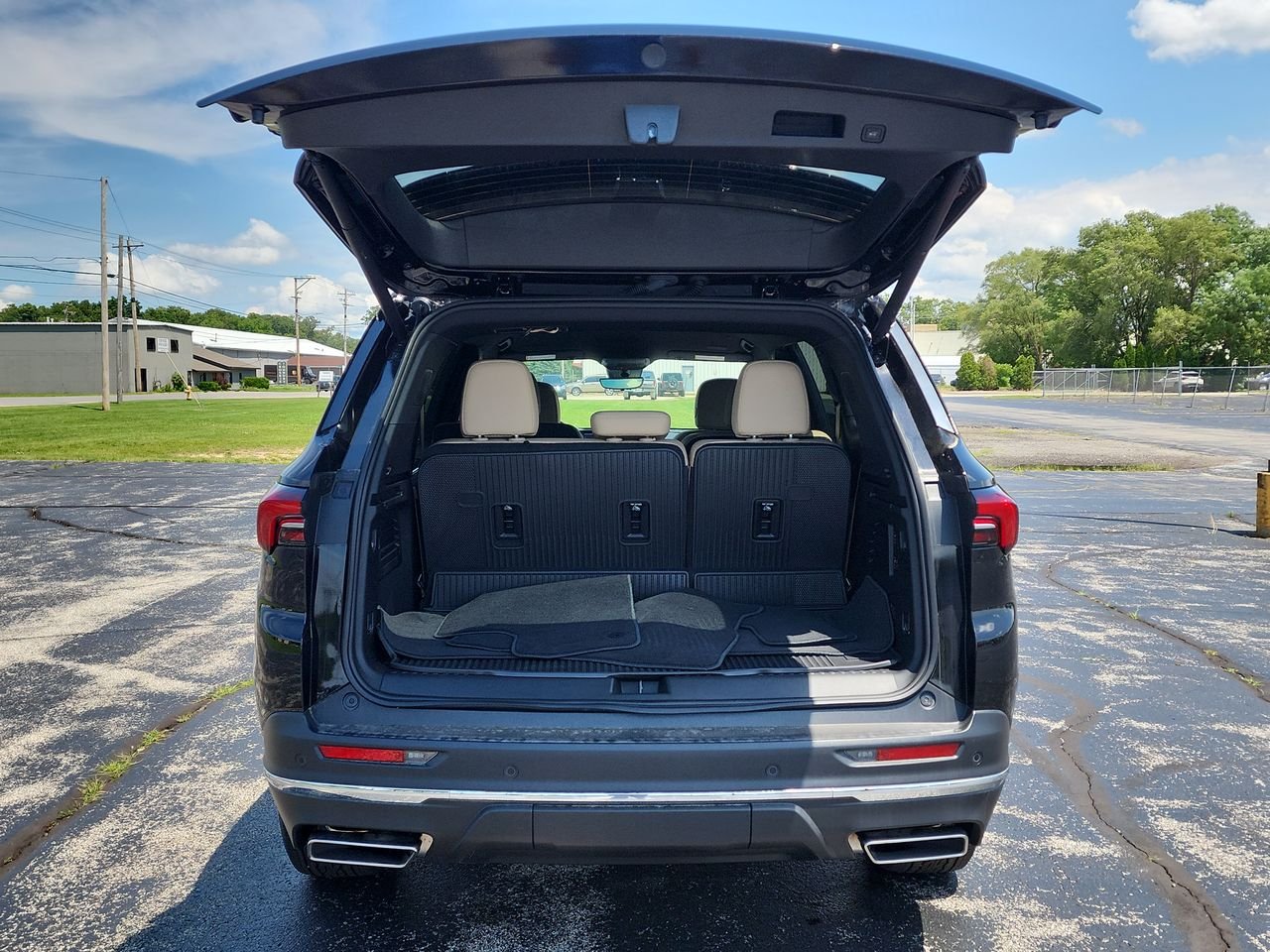 New 2026 Black Buick Preferred image 24