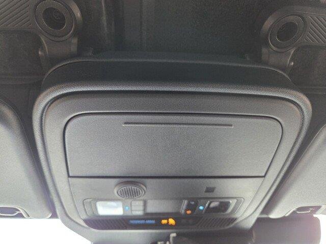 New 2026 Avalanche Gray Ford Outer Banks® image 21
