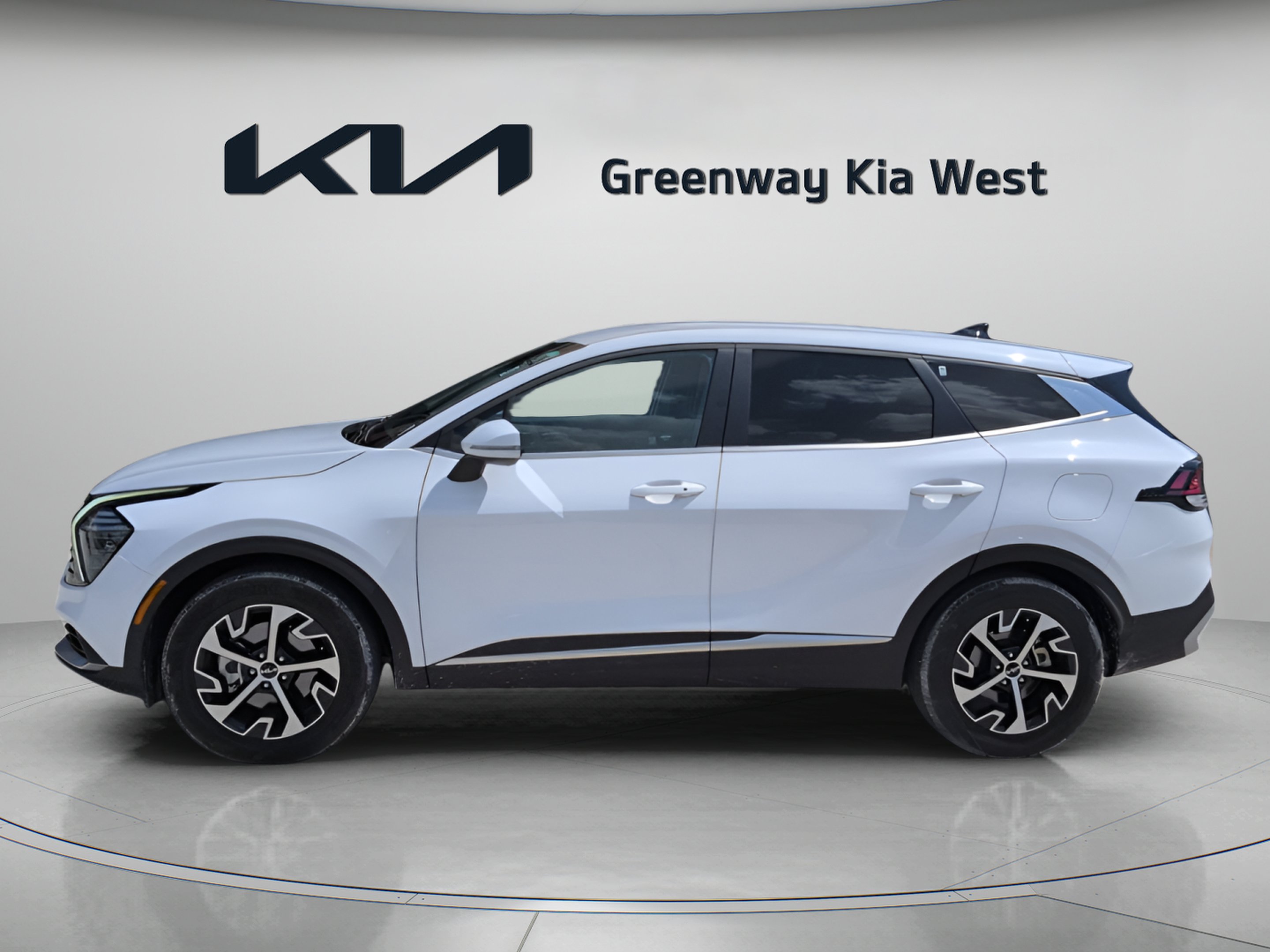 Used 2024 Glacial White Pearl Kia EX image 5