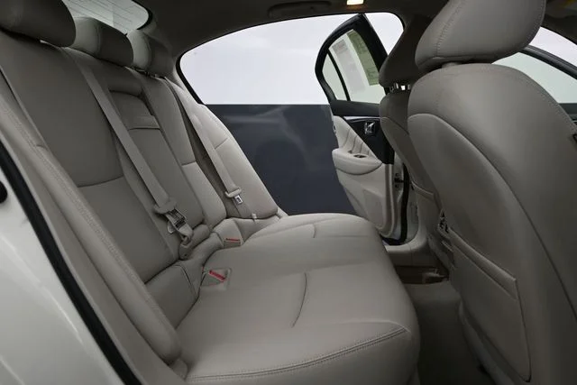Used 2018 Majestic INFINITI 3.0t LUXE image 19