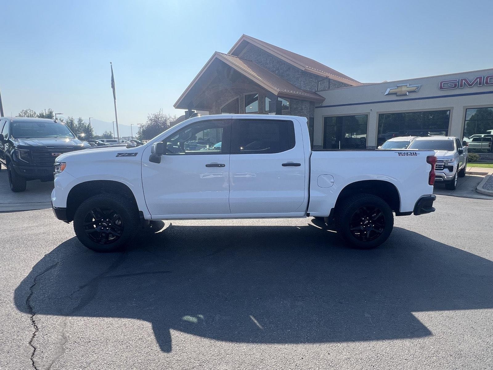 New 2026 Summit White Chevrolet LT Trail Boss image 2