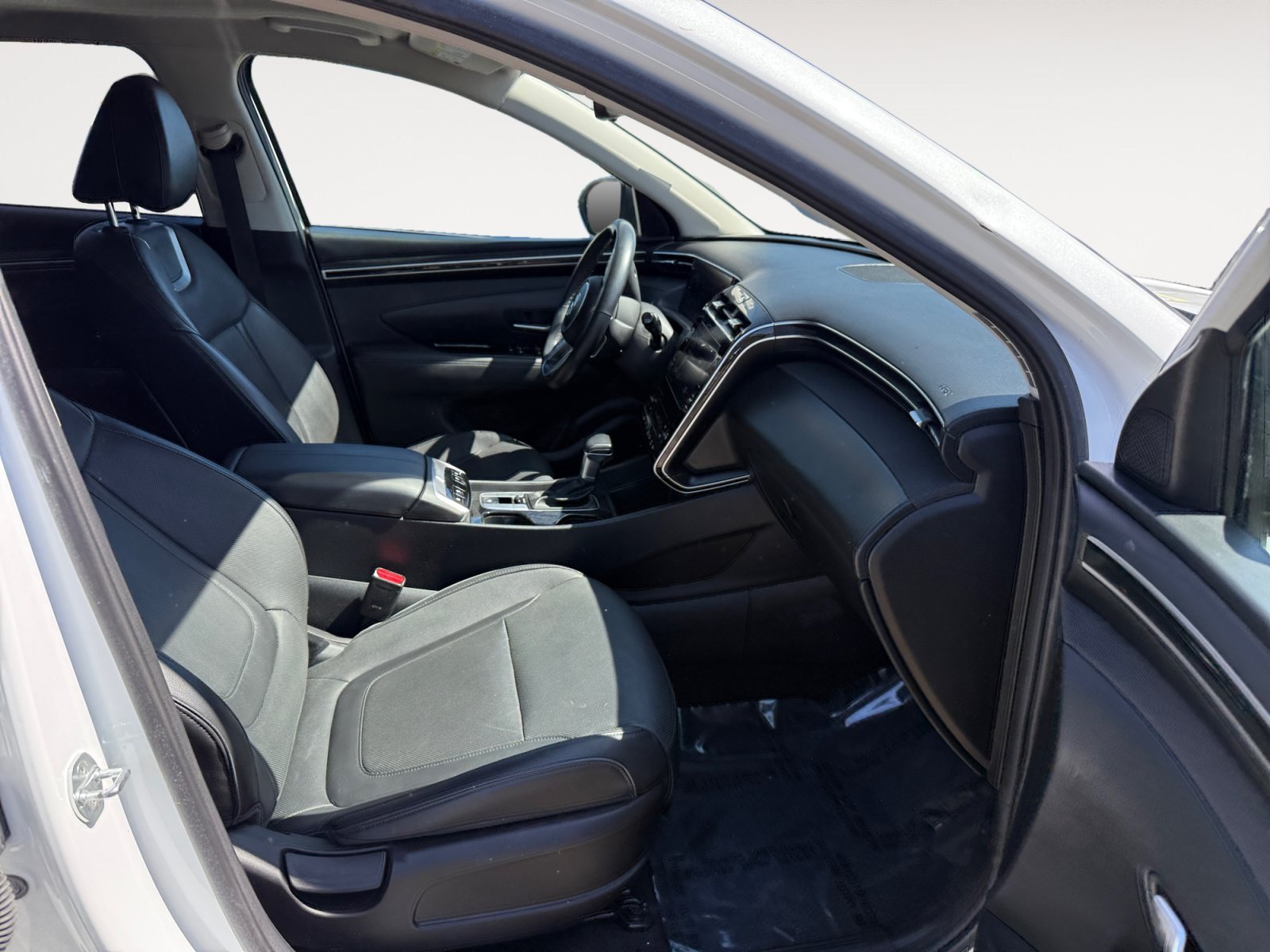 Certified Used 2022 Quartz White Hyundai SEL image 19