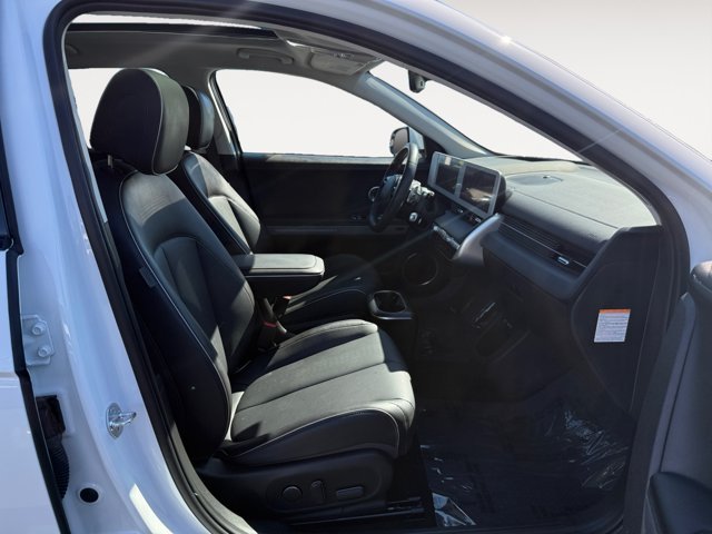 Used 2023 White Hyundai Limited image 19