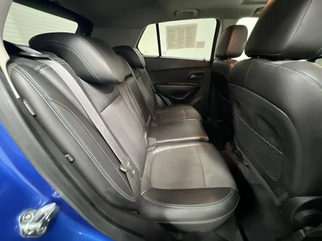 Certified Used 2015 BRILLIANT BLUE METALLIC Chevrolet LT image 26