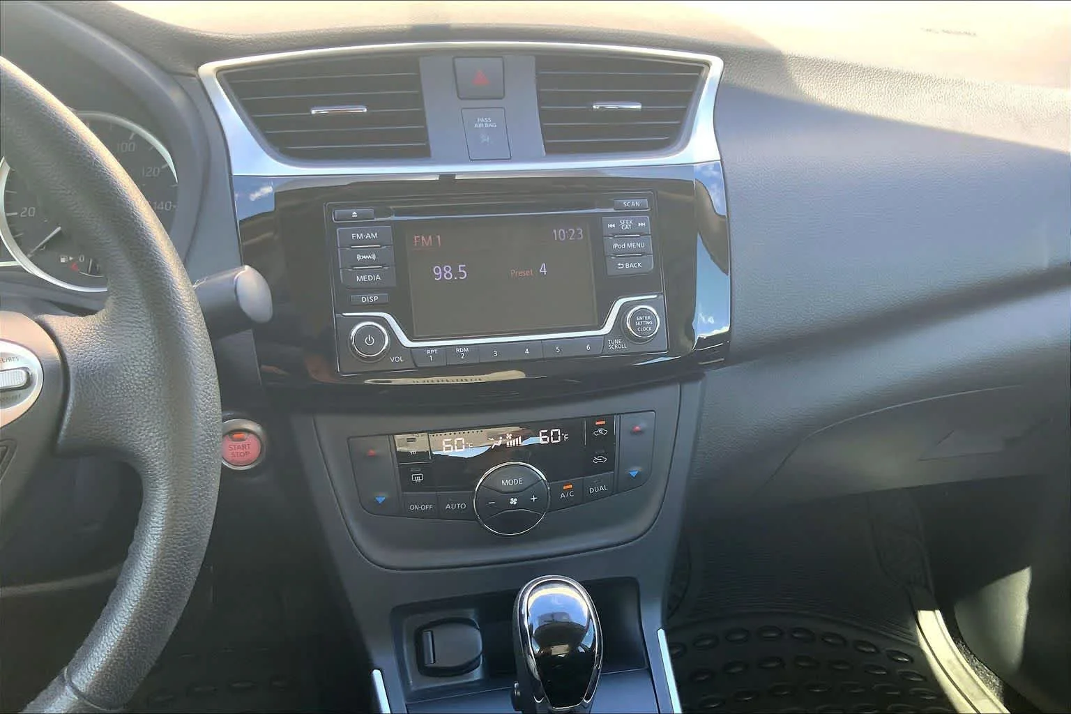 Used 2018 Gray/gray Nissan SV image 34
