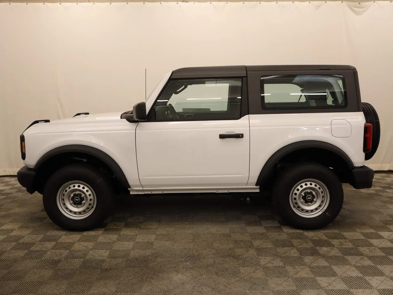 New 2026 Oxford White Ford  image 2